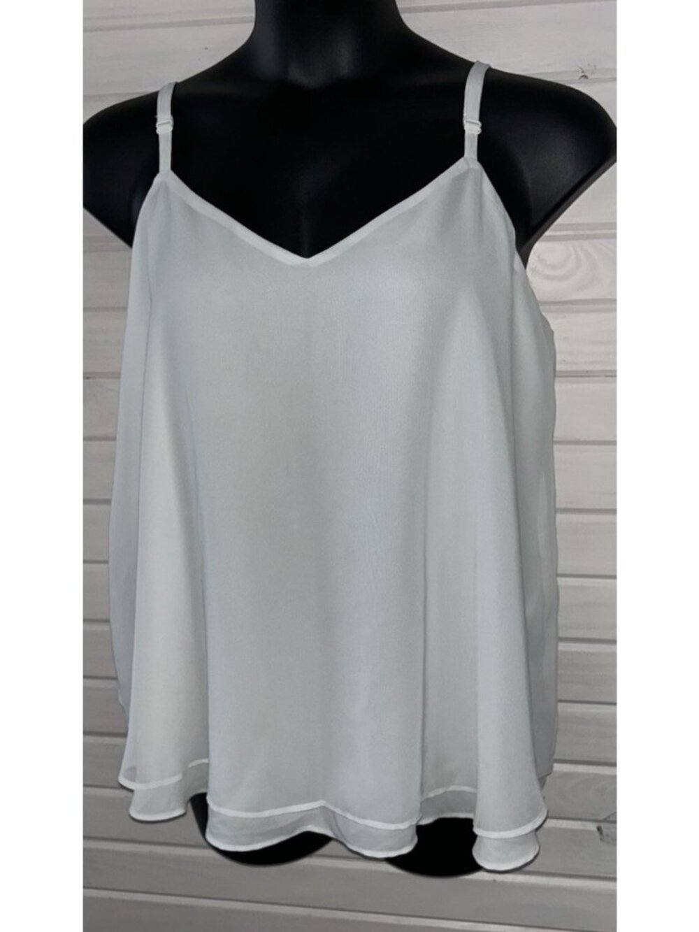 NWT Torrid Sz PLUS 1 1X Sophie Chiffon Double Layer Swing Cami Blouse White